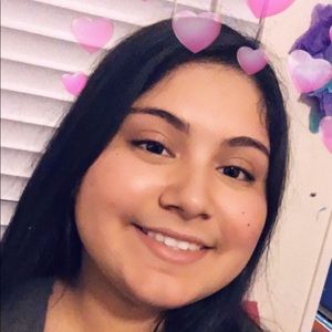 Meet your Posher, Noemi